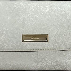 DKNY White Leather Clutch Wallet Evening Bag Wristlet Minimalist Purse